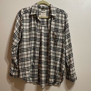 American Eagle Black and White Boyfriend Fit Flannel